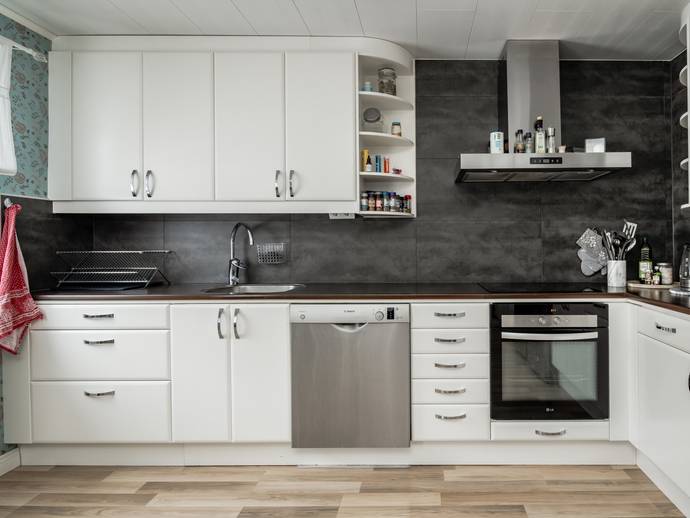 4 rok · 103 m² · Vallvägen 9