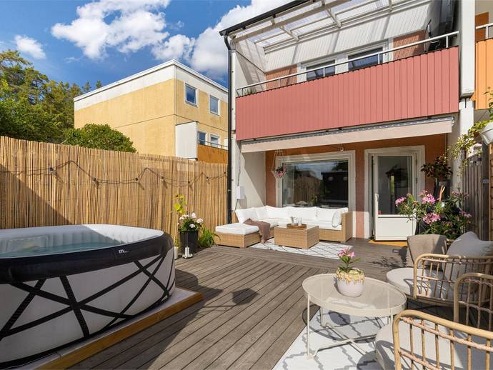 4 rok · 89 m² · Äpplegatan 11