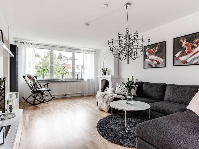 3 rok · 84,5 m² · Lingonstigen 68