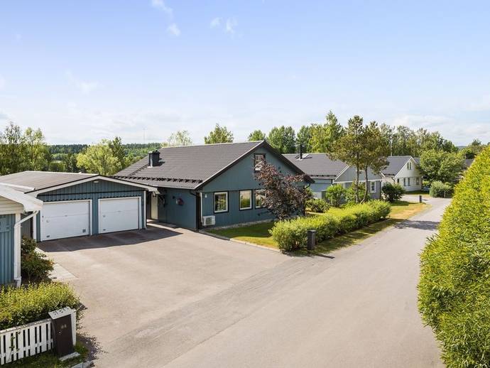 4 rok · 117 m² · Fuxvägen 22