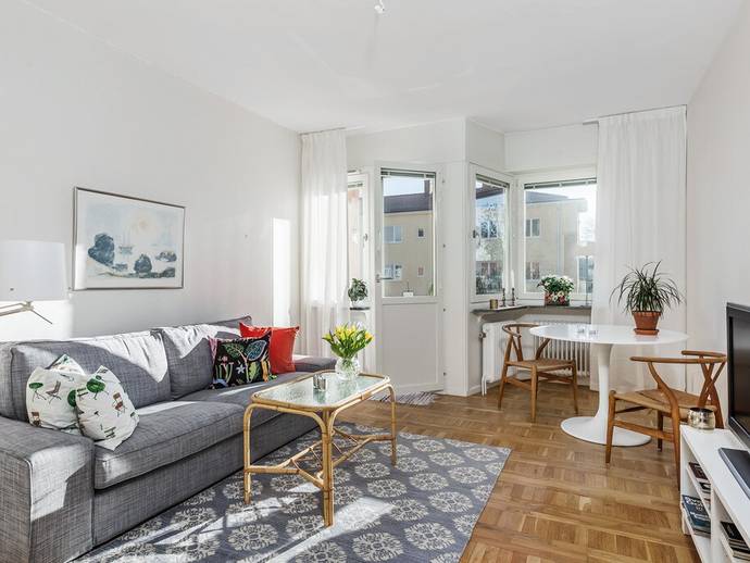 2 rok · 42 m² · Trozelligatan 53