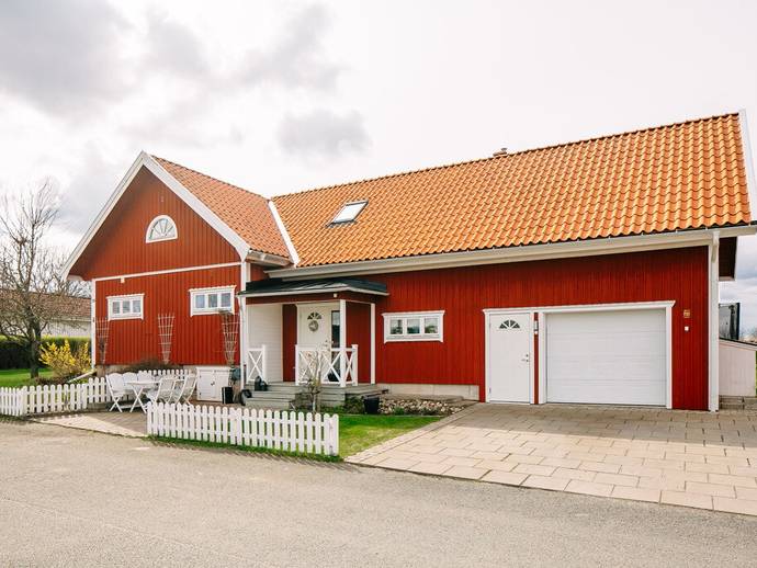 6 rok · 153 m² · Ödegårdsvägen 21