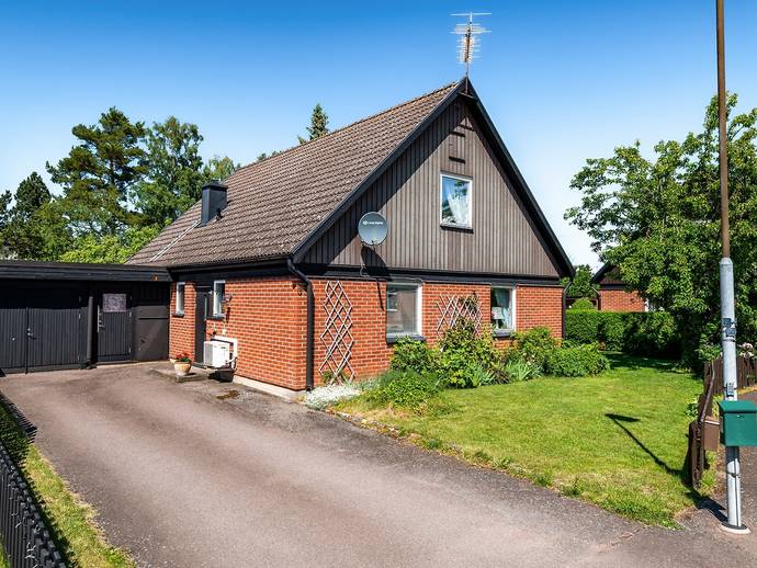 7 rok · 158 m² · Östbergavägen 3