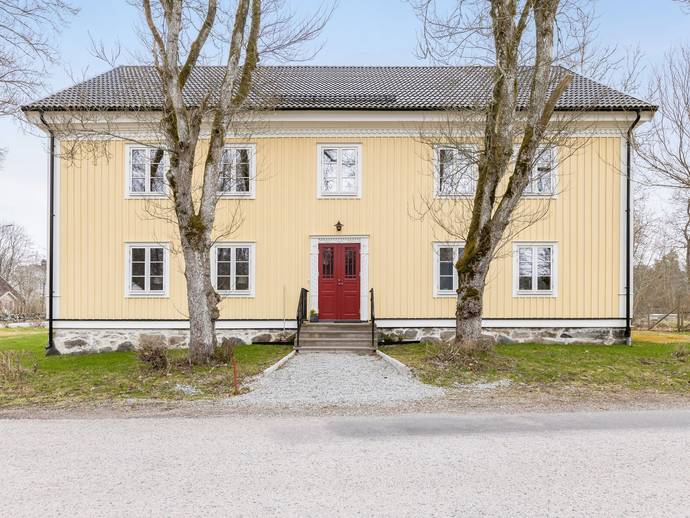 6 rok · 285 m² · Lindås Östregård 1