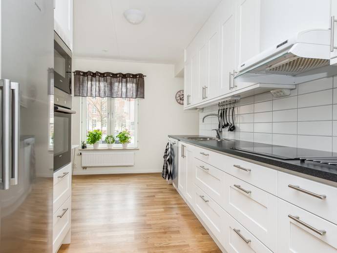 3 rok · 83 m² · Lagercrantz Plats 10 A