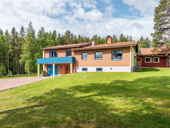 6 rok · 144 m² · Vikbäcken 102