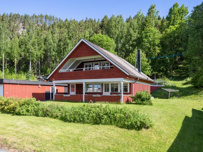 6 rok · 144 m² · Oppstuvägen 14
