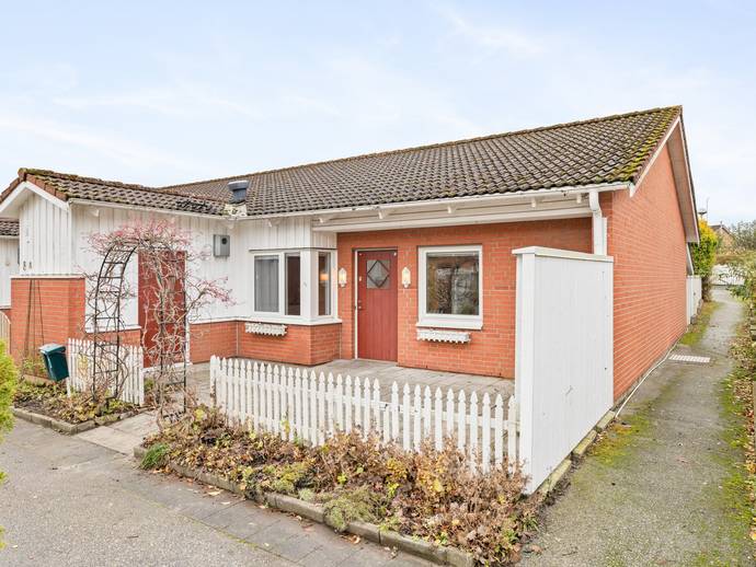 3 rok · 77 m² · Vinbärsstigen 8A