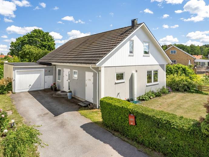 6 rok · 153 m² · Solängsgatan 42