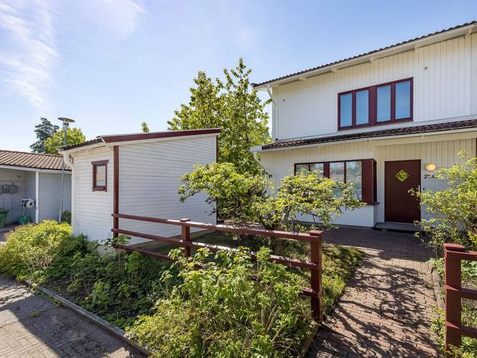 4 rok · 104 m² · Stenvägen 21A