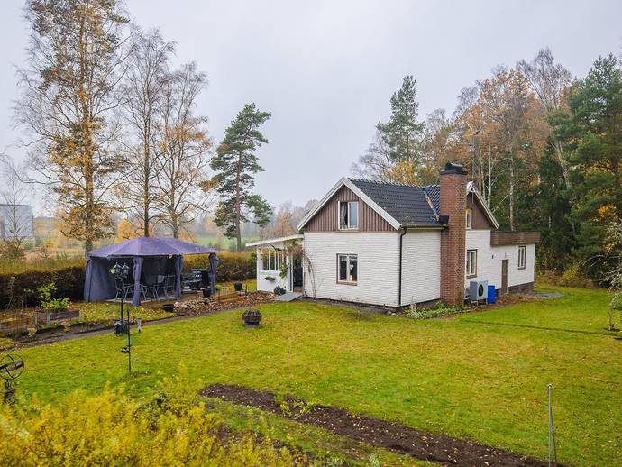 6 rok · 135 m² · Barne-Åsaka Stora Flöttorp 704