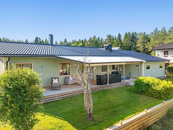 6 rok · 117 m² · Syrénvägen 4