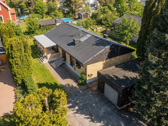 4 rok · 115 m² · Långsjövägen 128