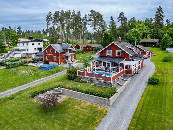 6 rok · 180 m² · Guttstavägen 18