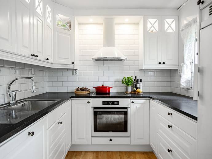 4 rok · 98 m² · Sandviksvägen 4