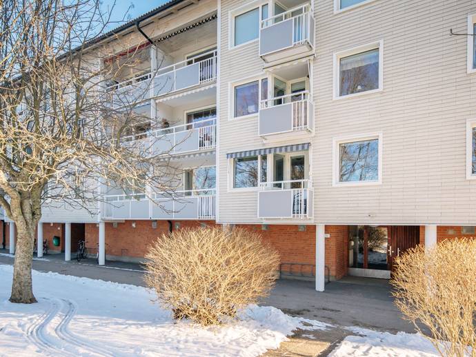 3 rok · 75,5 m² · Tunaholmsvägen 21
