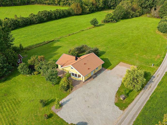 3 rok · 102 m² · Tutaryd Gnustorp 11