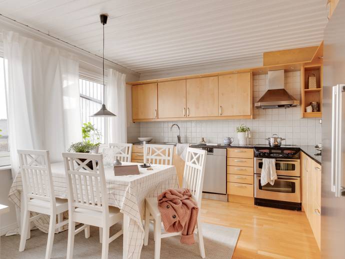 4 rok · 134 m² · S:ta Marias väg 18