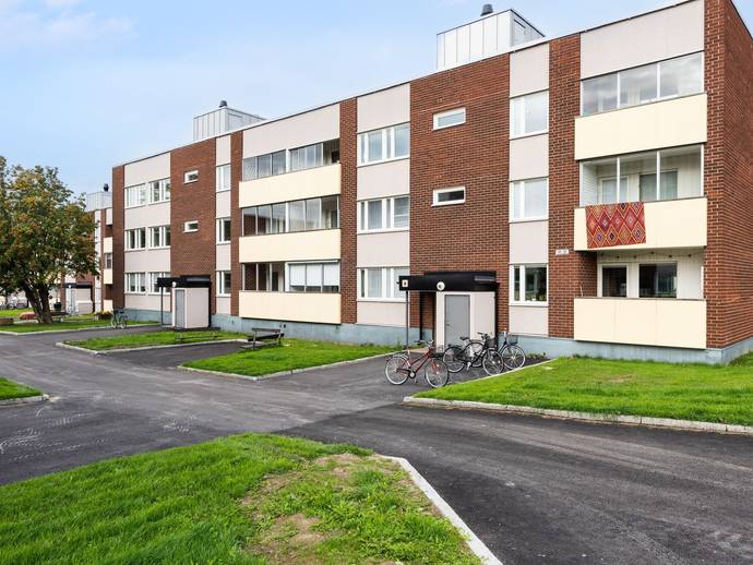 1 rok · 45,5 m² · Burströmsvägen 44