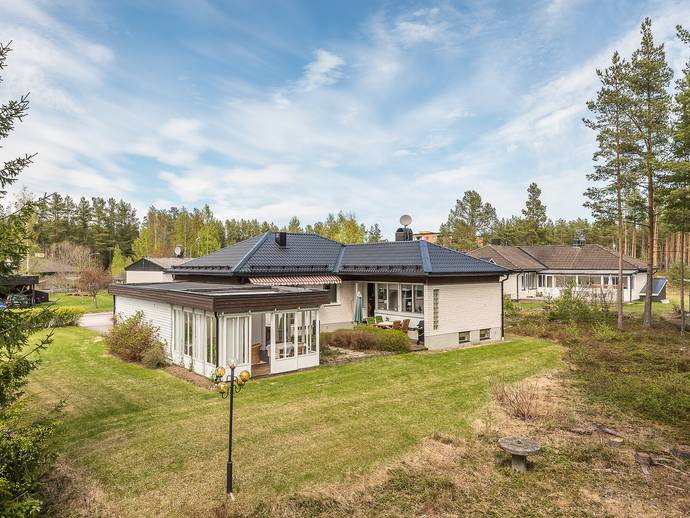 7 rok · 112 m² · Molnvägen 3