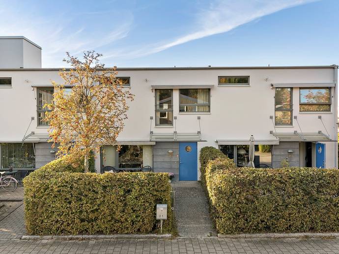 4 rok · 113 m² · Långa gatan 21