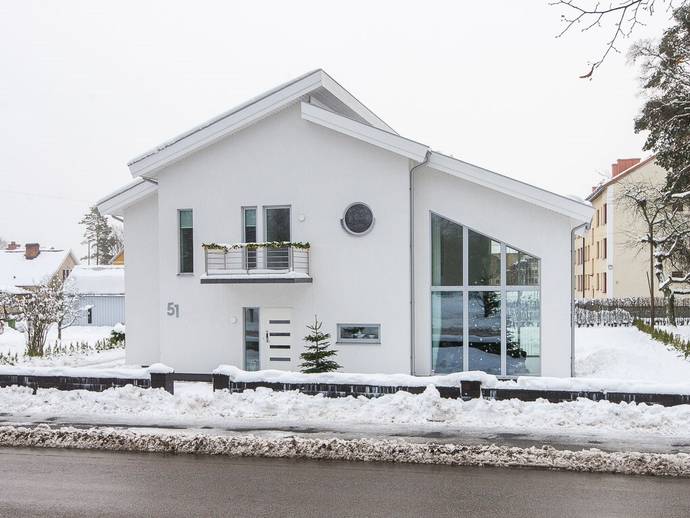 6 rok · 196 m² · Brogatan 51