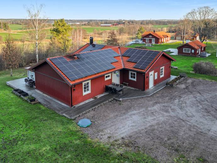 6 rok · 162 m² · Bergsgläntan 1