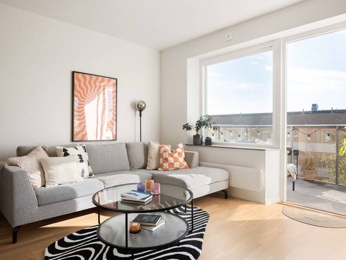 1 rok · 35 m² · Svängrumsgatan 83