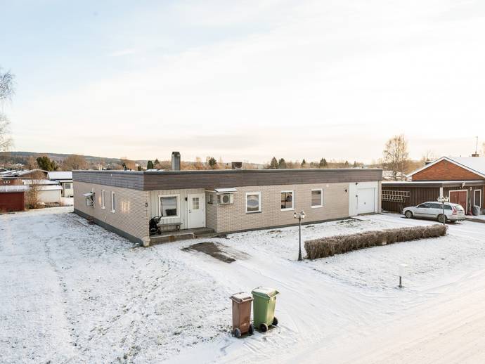 5 rok · 143 m² · Tångstavägen 3