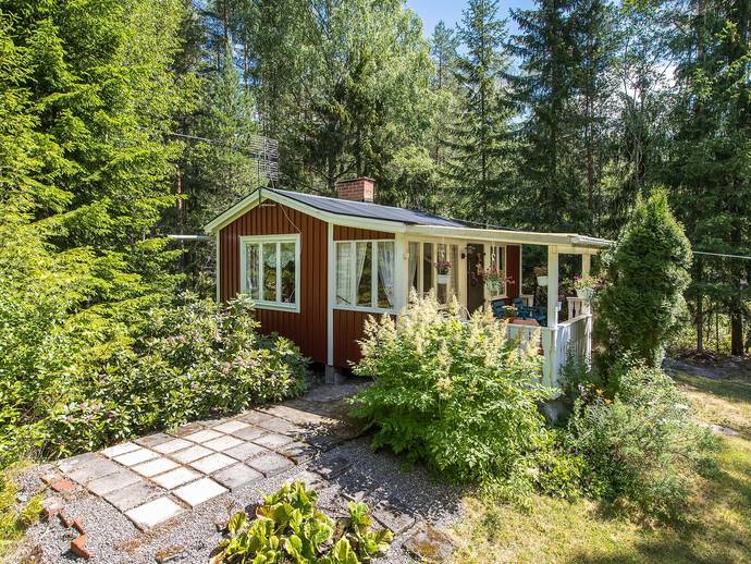 2 rok · 28 m² · Sala Sjöbo 104