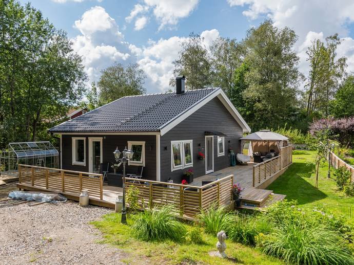 2,5 rok · 79 m² · Storebyn 11