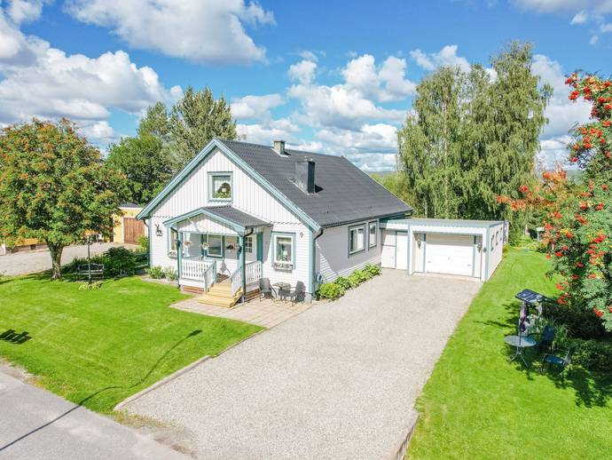 8 rok · 172 m² · Villavägen 9