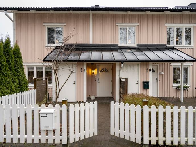 3 rok · 87 m² · Södra Parkvägen 3J