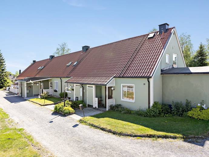 3 rok · 86 m² · Västra Ringvägen 83