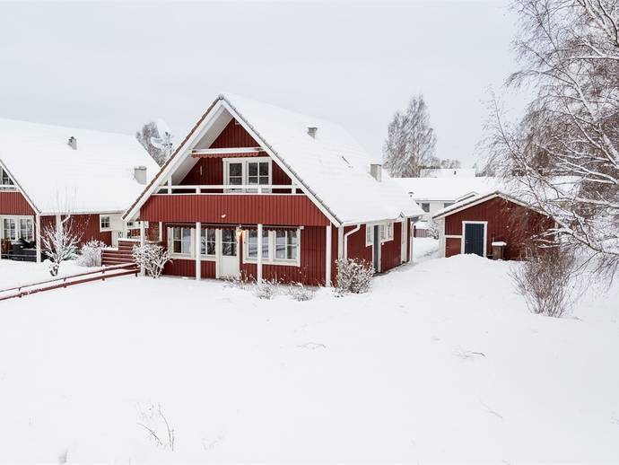 6 rok · 136 m² · Bofinkvägen 24