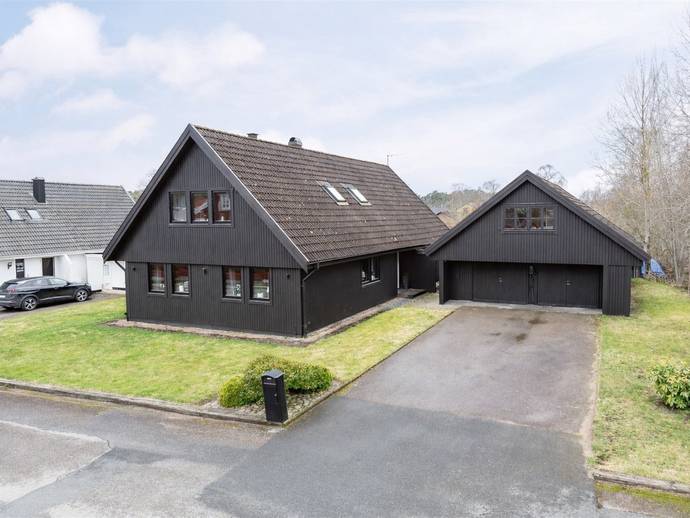 7 rok · 176 m² · Östersandsvägen 47