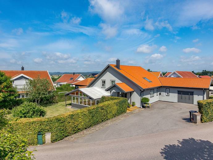 6 rok · 166 m² · Sandåsvägen 5