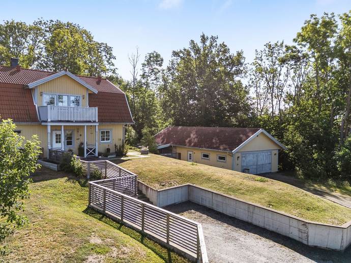 5 rok · 151 m² · Hammarstugan 1