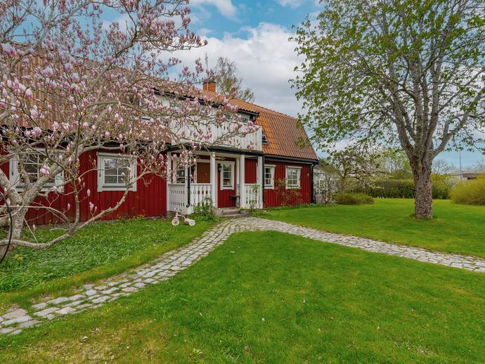 7 rok · 234 m² · Såningsvägen 1