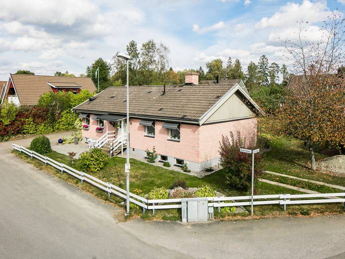 5 rok · 104 m² · Solrosvägen 35