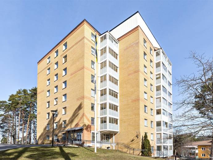 3 rok · 74 m² · Knektvägen 1, 4tr
