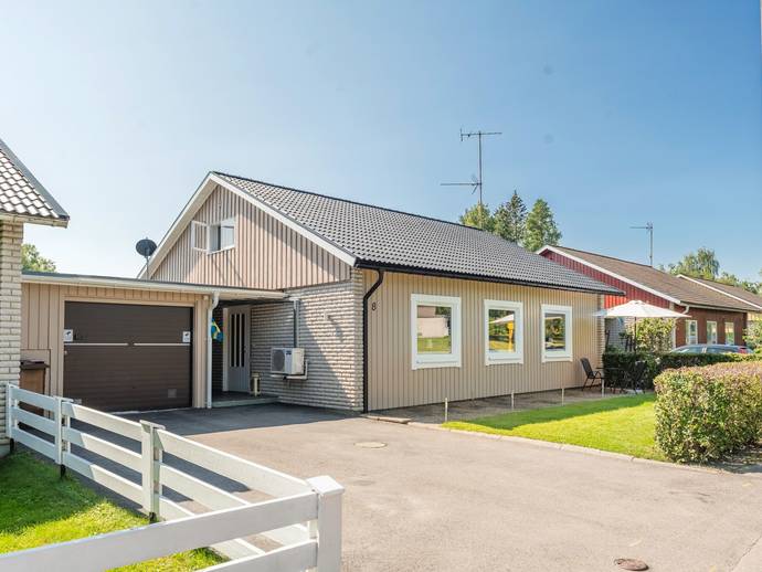 6 rok · 140 m² · Stenrikevägen 8