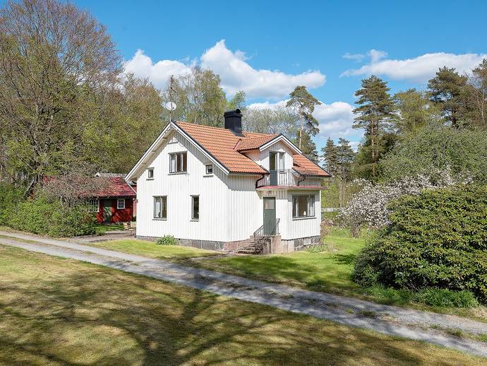 6 rok · 88 m² · Tostaredsvägen 8