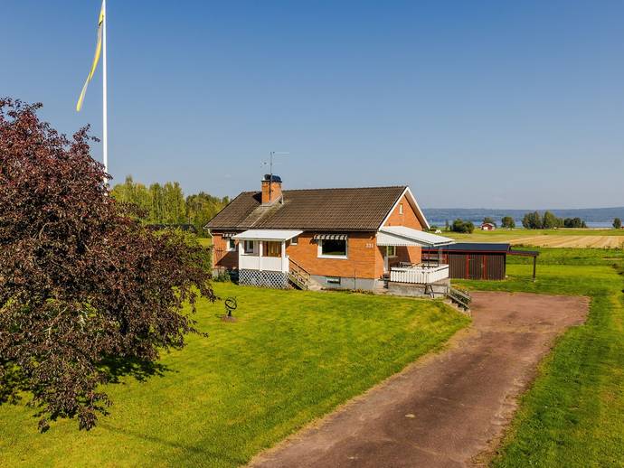 4 rok · 78 m² · Våmhusvägen 331