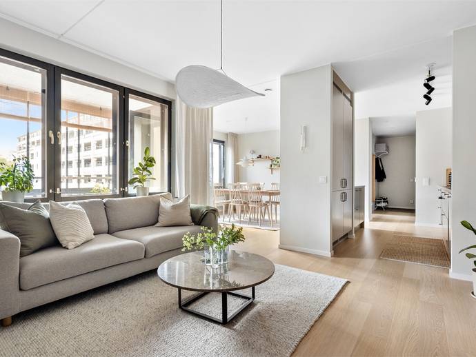 4 rok · 86 m² · Löfströms Allé 4B
