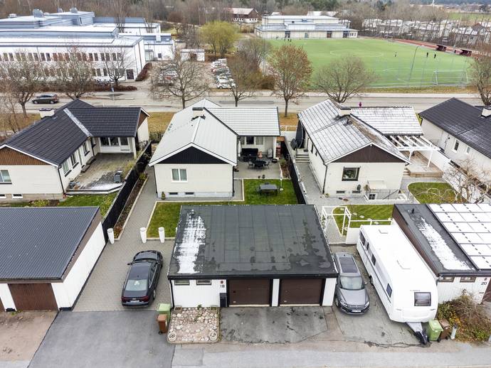7 rok · 105 m² · Stackvägen 18