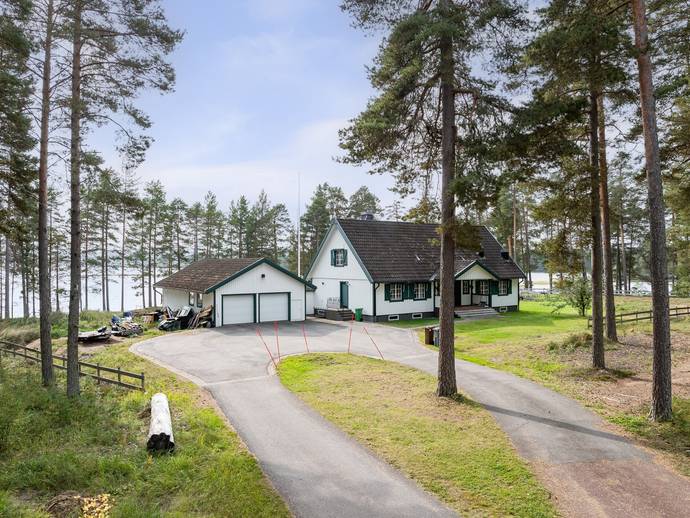 8 rok · 225 m² · Furudal Skolvägen 7