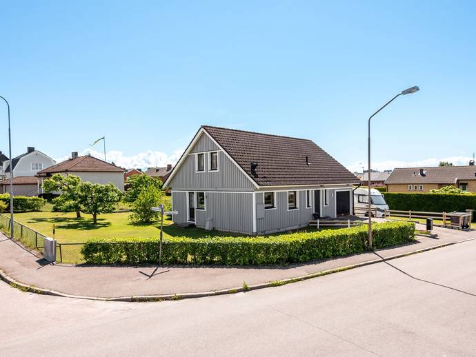 5 rok · 114 m² · Sandåsvägen 8