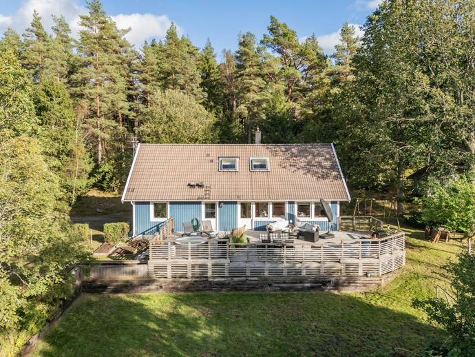6 rok · 164 m² · Hålan 225