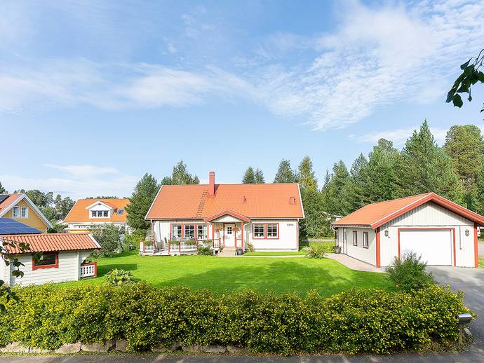 6 rok · 150 m² · Lunndörrsvägen 11